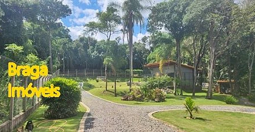 COND. FECHADO - CHAC. PLANA 2.730m² - AC 240m² - Casa em Condomínio